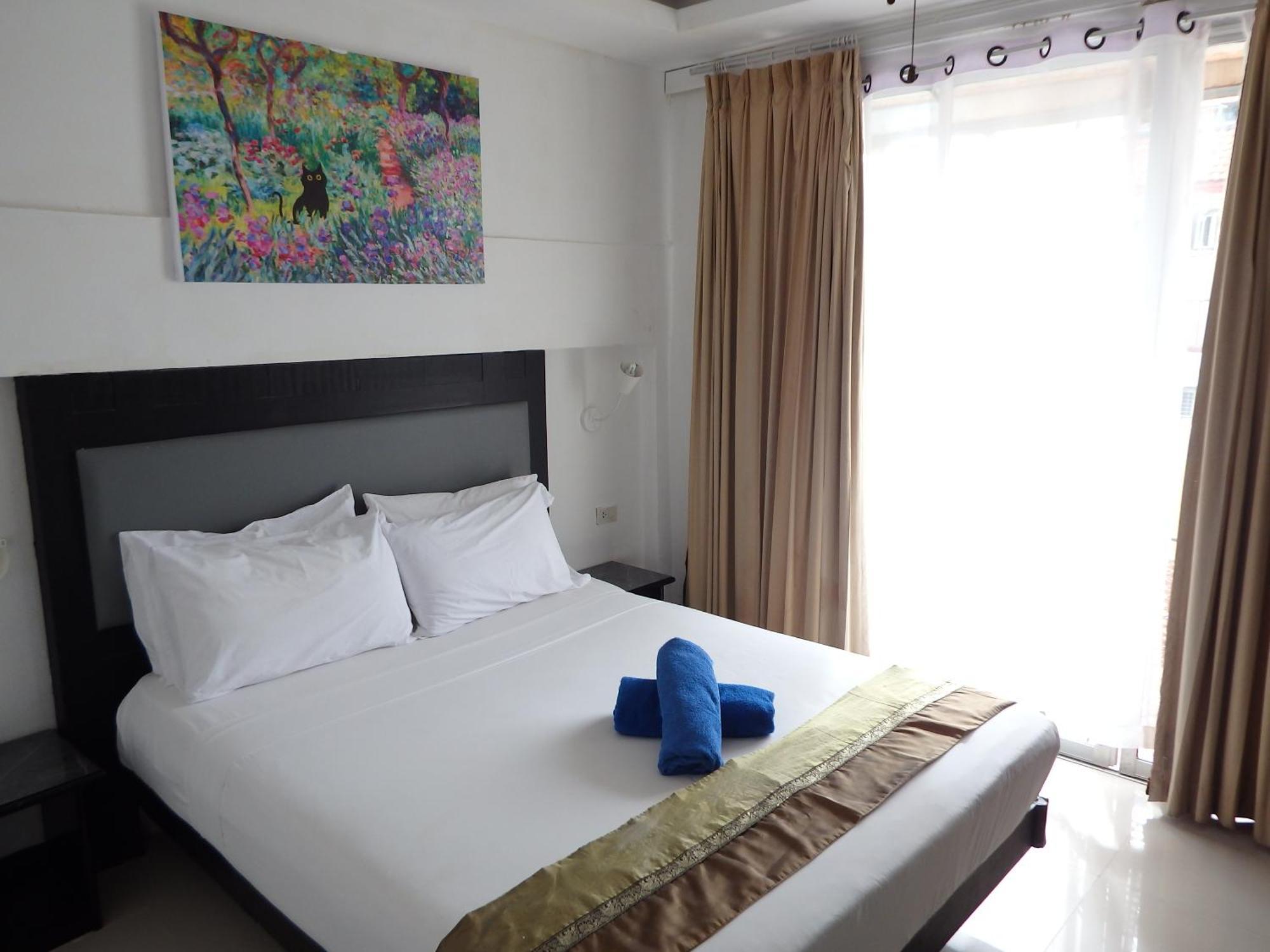 Boomerang Inn Phuket Exteriör bild