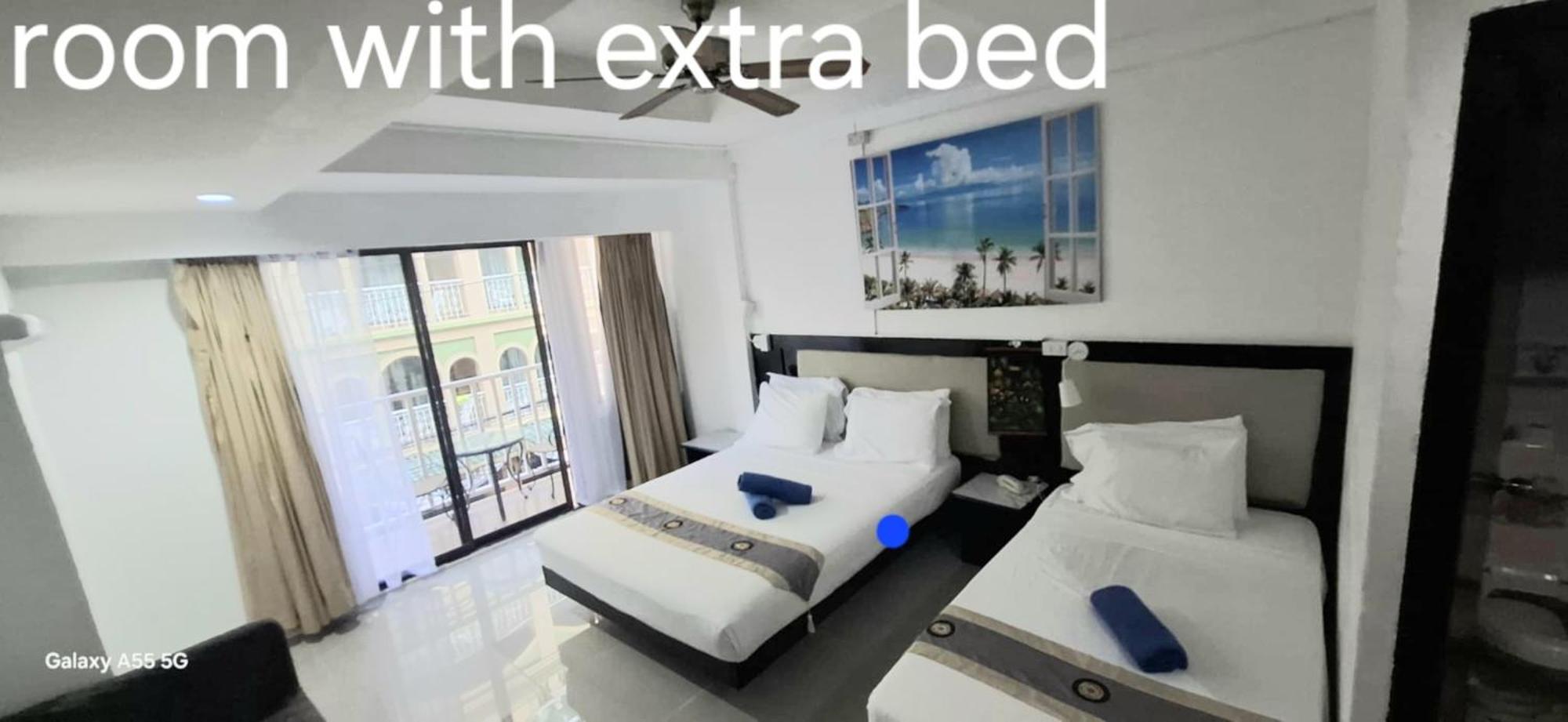 Boomerang Inn Phuket Exteriör bild
