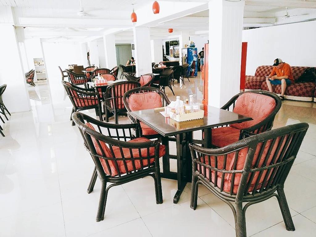 Boomerang Inn Phuket Exteriör bild