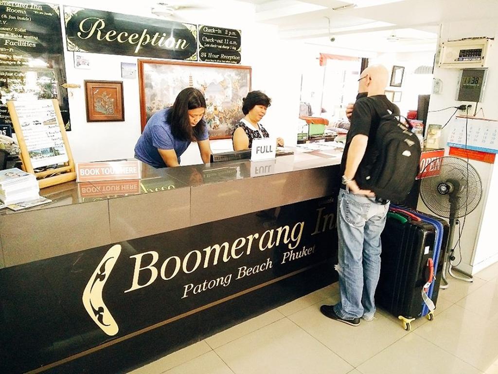 Boomerang Inn Phuket Exteriör bild